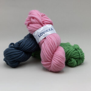 Ullgarn Lovikka på härva